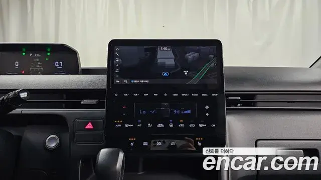 Hyundai Staria 2021 — Фото 14/20