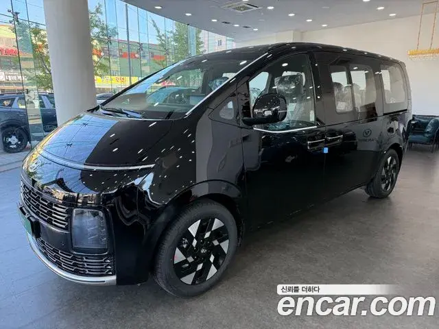 Hyundai Staria 2026 — ფოტო 18/20