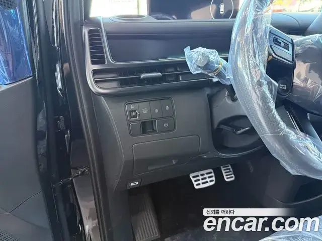 Hyundai Staria 2026 — ფოტო 6/20