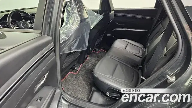 Hyundai The New Tucson 2021 — Фото 11/20