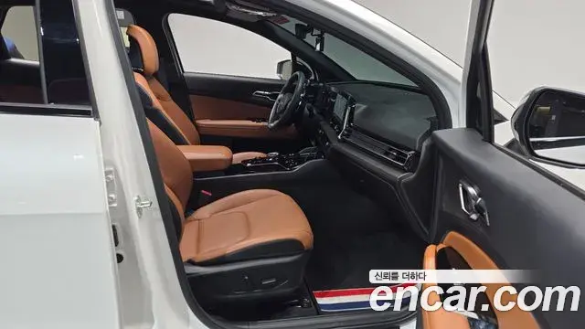 Kia Sportage 2024 — Фото 11/20