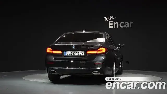 BMW 5 Series 2020 — Şəkil 4/20