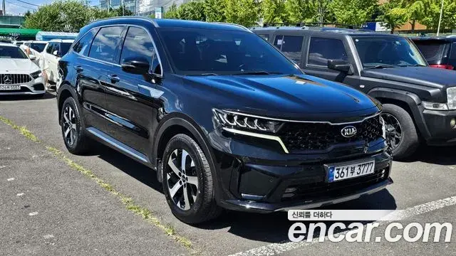 Kia Sorento 2021 — Фото 2/20