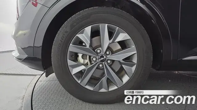 Kia Sportage 2022 — Photo 16/20