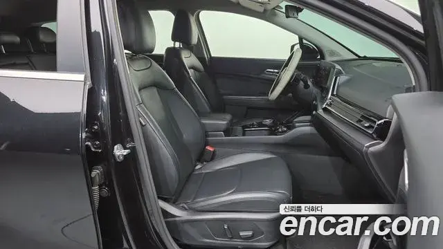 Kia Sportage 2022 — Photo 17/20