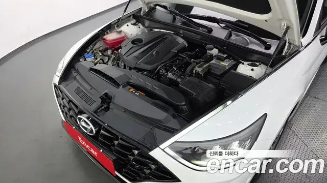 Hyundai Sonata 2022 — Фото 5/20