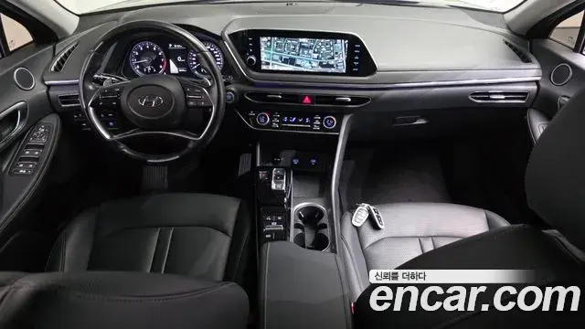 Hyundai Sonata 2022 — Фото 7/20