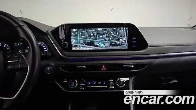 Hyundai Sonata 2022 — Фото 14/20