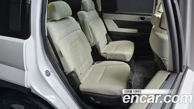 Hyundai Santa Fe 2024 — Фото 11/20