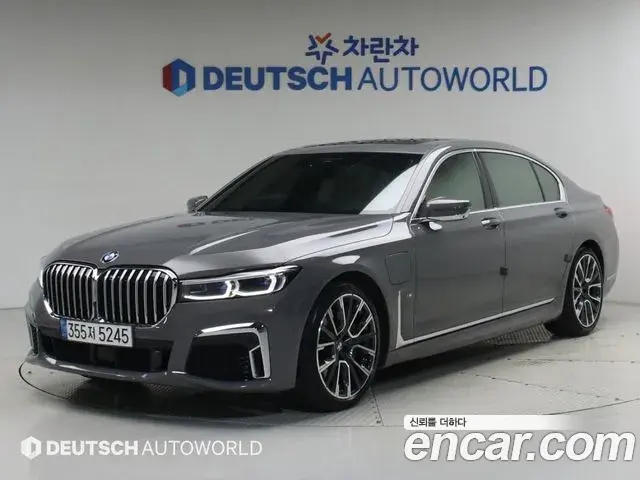 BMW 7 Series 2021 — Фото 10/20