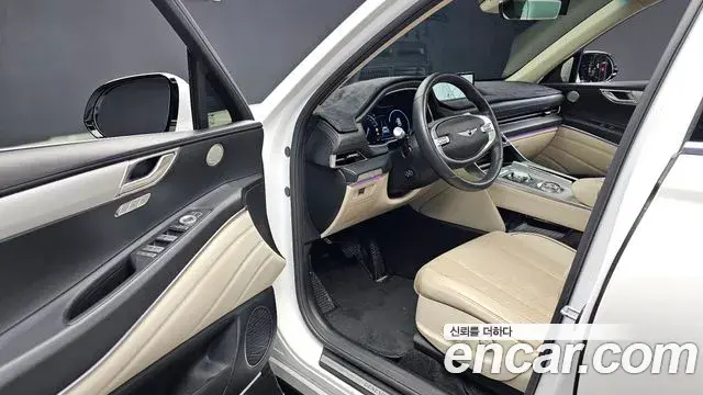 Genesis GV80 2023 — ფოტო 19/20