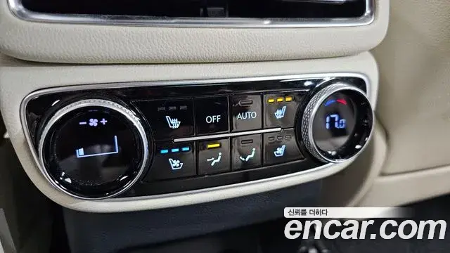 Genesis GV80 2023 — ფოტო 12/20