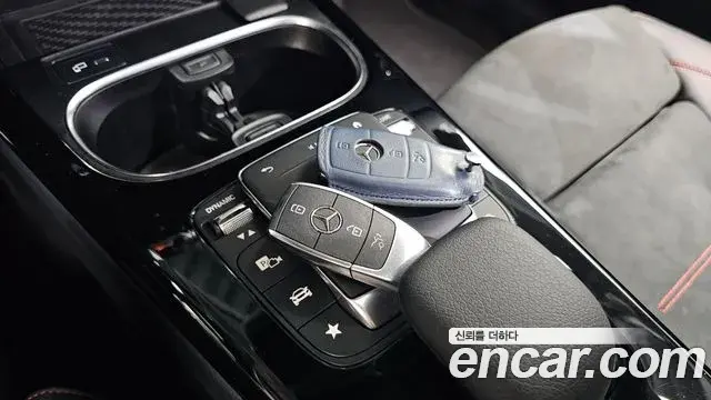 Mercedes-Benz CLA-Class 2023 — Фото 17/20