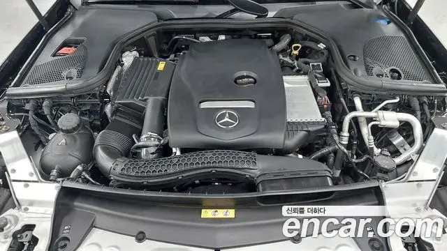 Mercedes-Benz E-Class 2021 — Фото 5/20