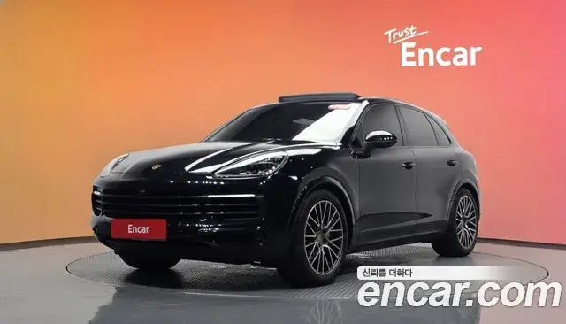Porsche Cayenne 2020 — Фото 1/20