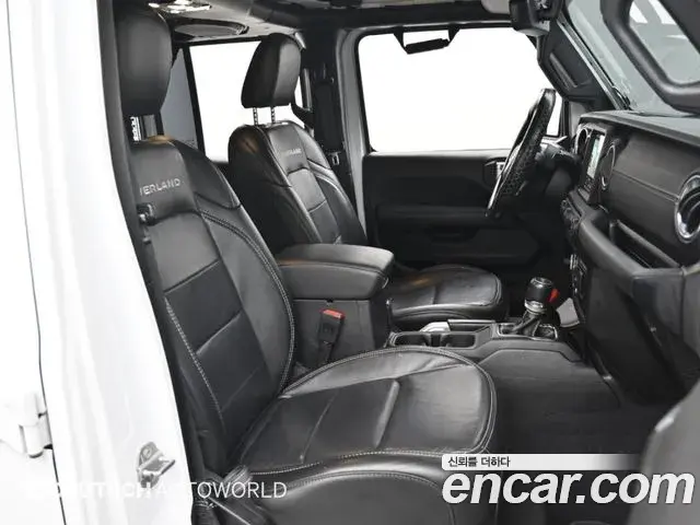 Jeep Wrangler 2020 — Фото 9/20