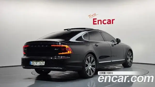 Volvo S90 2021 — ფოტო 9/20