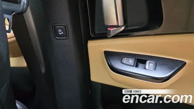 Kia Carnival 2022 — Фото 20/20