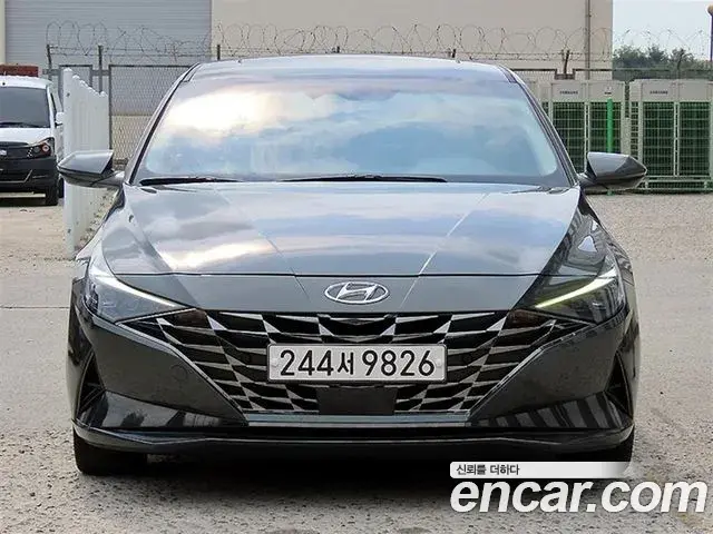 Hyundai Avante 2020 — Фото 2/20