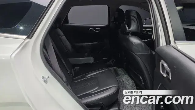 Kia Sportage 2022 — Şəkil 6/32