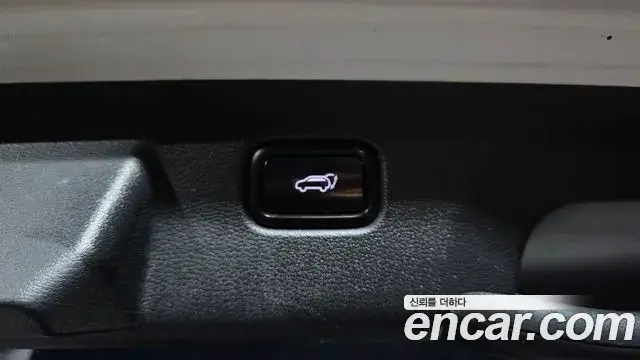 Kia Sportage 2022 — Şəkil 27/32