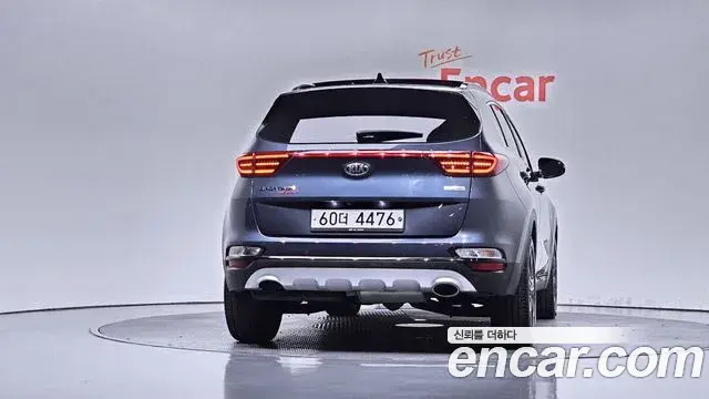 Kia Sportage The Bold 2018 — Фото 4/20