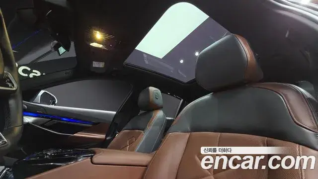 BMW 5 Series 2024 — Photo 19/20