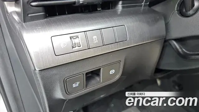 Hyundai Kona 2024 — Фото 14/20