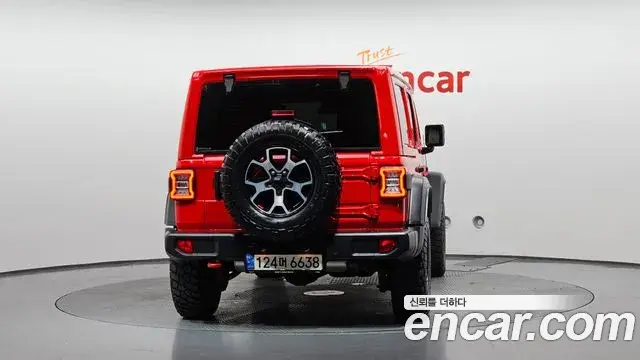 Jeep Wrangler 2020 — Фото 4/20