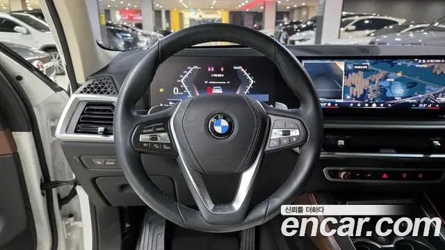 BMW X5 2025 — Фото 10/20