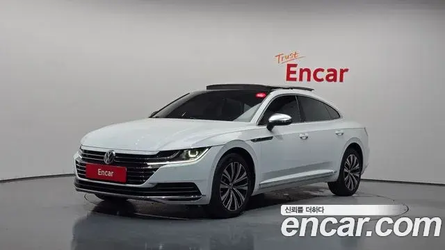 Volkswagen Arteon 2019 — ფოტო 23/31