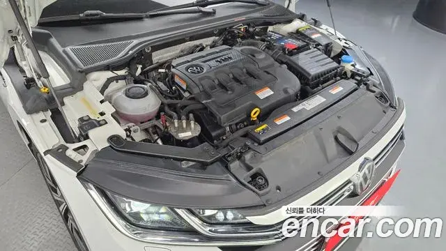 Volkswagen Arteon 2019 — ფოტო 7/31