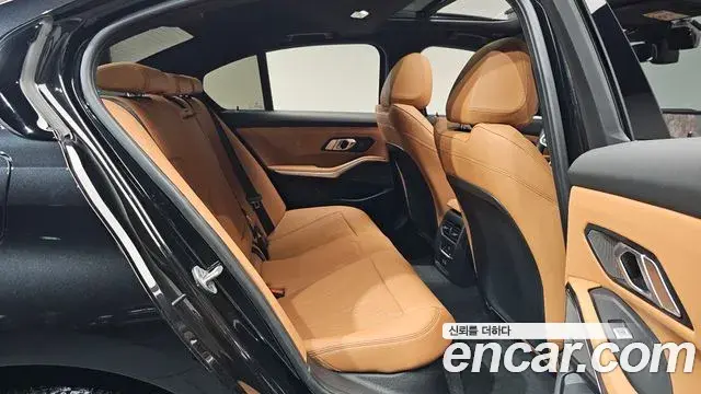 BMW 3 Series 2025 — Şəkil 12/20