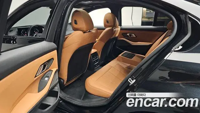 BMW 3 Series 2025 — Şəkil 13/20