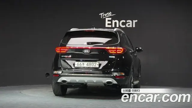 Kia Sportage The Bold 2018 — Фото 4/20