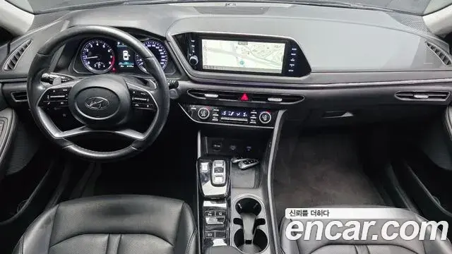 Hyundai Sonata 2022 — Фото 7/20