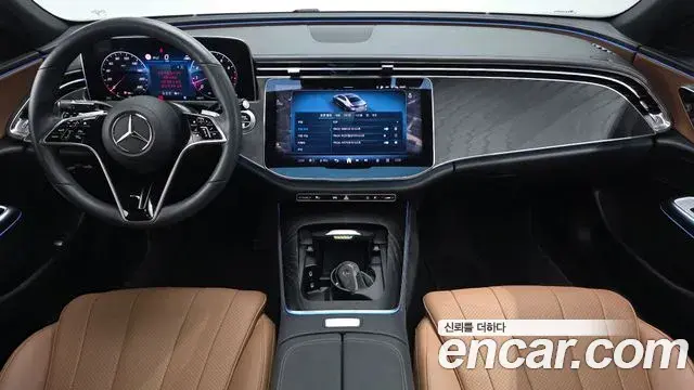 Mercedes-Benz E-Class 2024 — Фото 7/20