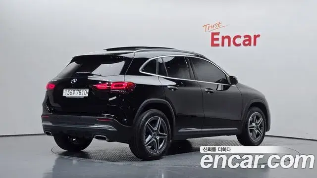 Mercedes-Benz GLA-Class 2022 — Фото 2/20