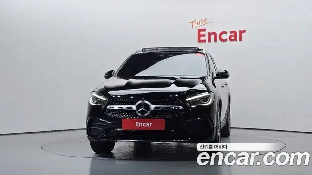 Mercedes-Benz GLA-Class 2022 — Фото 3/20
