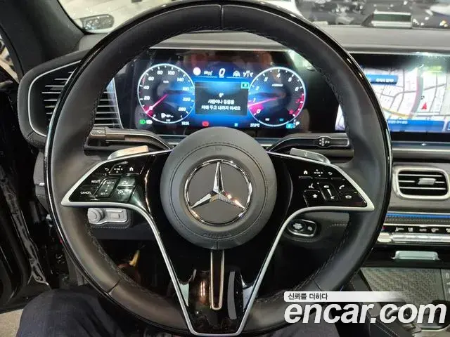 Mercedes-Benz GLE-Class 2026 — Фото 12/20