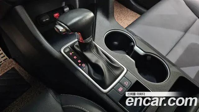 Kia Sportage The Bold 2020 — Фото 9/20