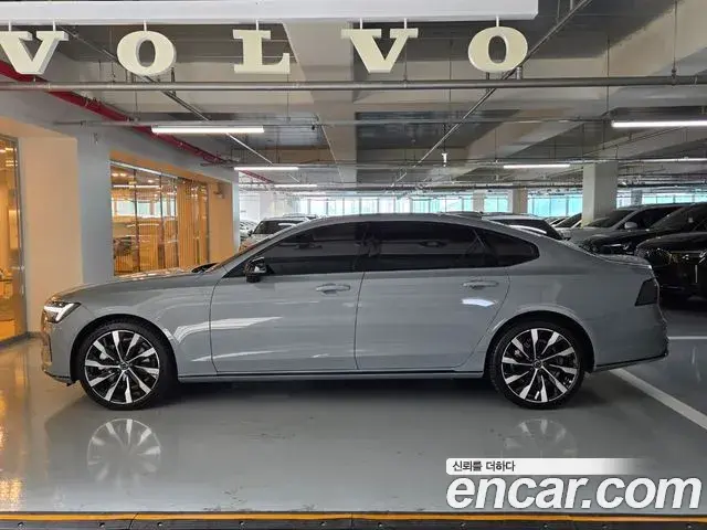 Volvo S90 2026 — Фото 5/20