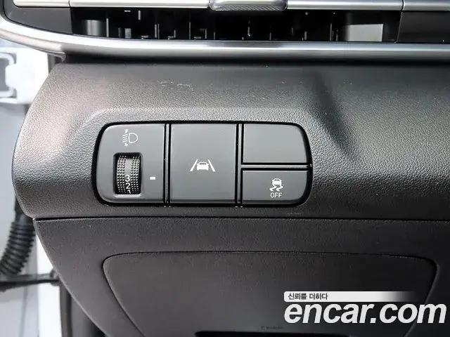 Hyundai Avante 2023 — Фото 12/18
