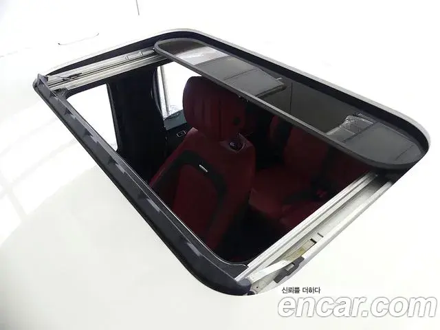 Mercedes-Benz G-Class 2020 — Photo 7/20