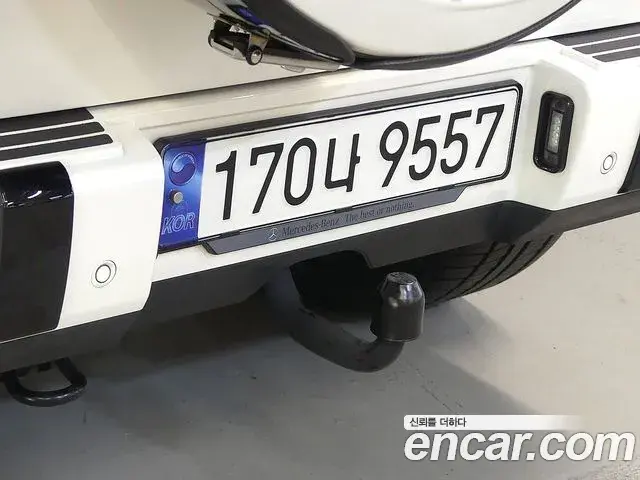 Mercedes-Benz G-Class 2020 — Photo 10/20