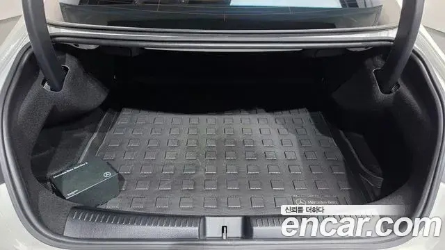 Mercedes-Benz CLA-Class 2021 — Фото 18/20