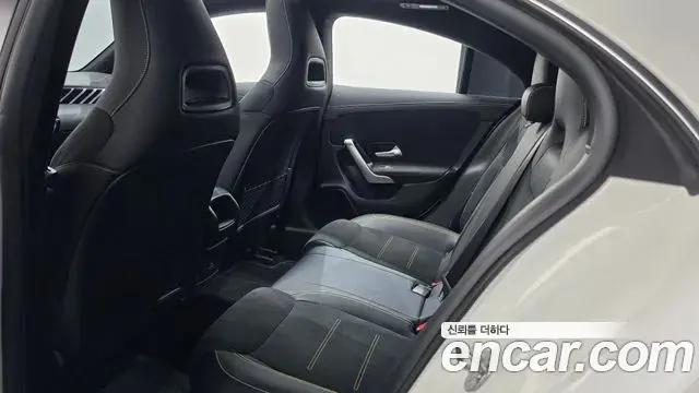 Mercedes-Benz CLA-Class 2021 — Фото 19/20