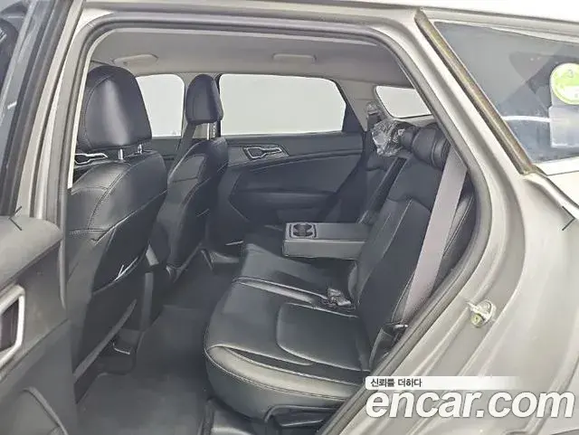 Kia Sportage 2023 — Фото 12/18