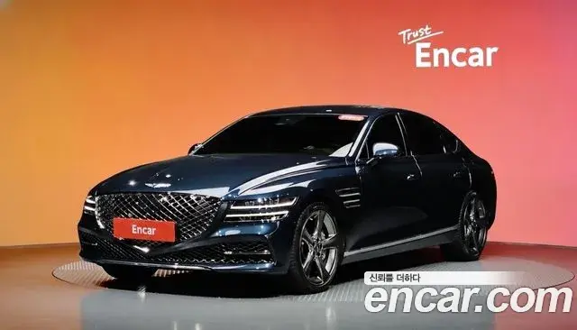 Genesis Electrified G80 2022 — Фото 1/20