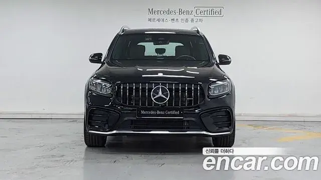 Mercedes-Benz GLB-Class 2025 — Фото 2/17